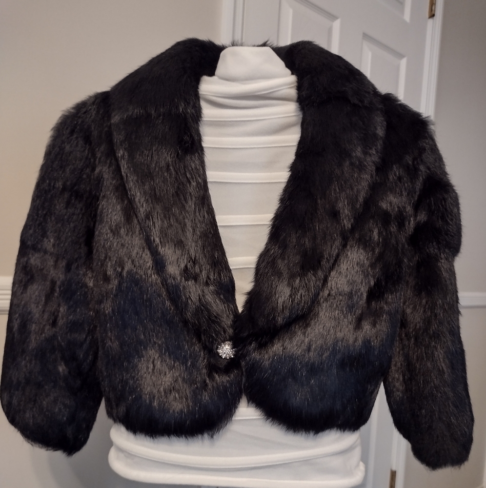 Black fur, dressy, quarter sleeve jacket